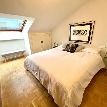 Atico Primera Linea Playa De San Lorenzo Appartement Gijón