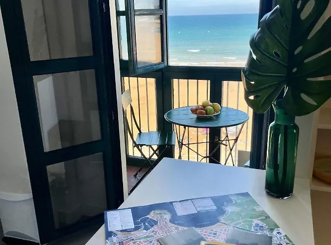 Atico Primera Linea Playa De San Lorenzo * Gijón